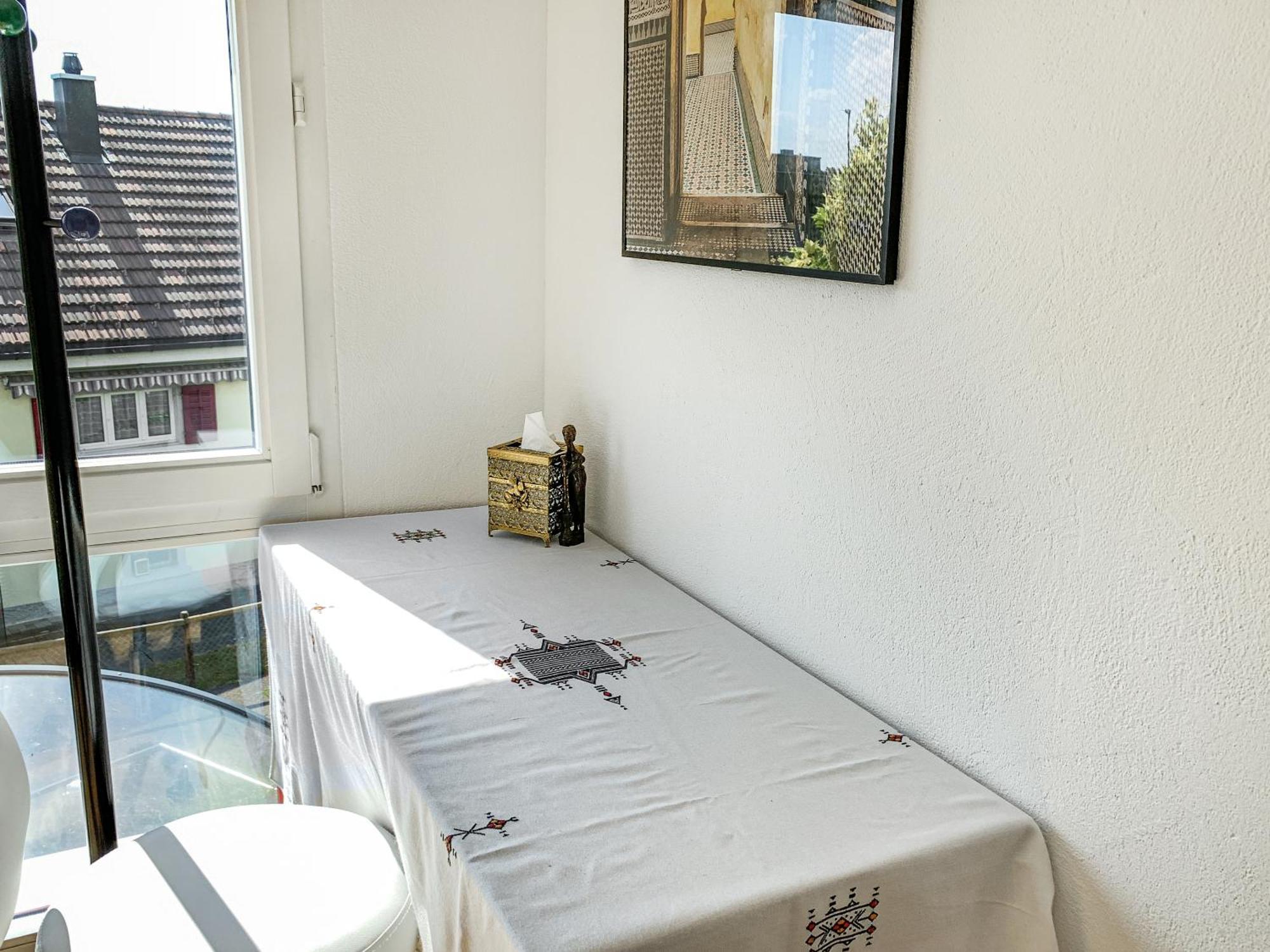 Haus Zur Lilie Hotel Hinwil Luaran gambar